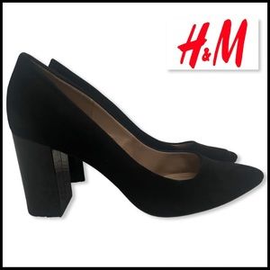 Worn 2x - H&M Black Suede Pumps with Chunky Heel by H&M Size 40 (Size 9)